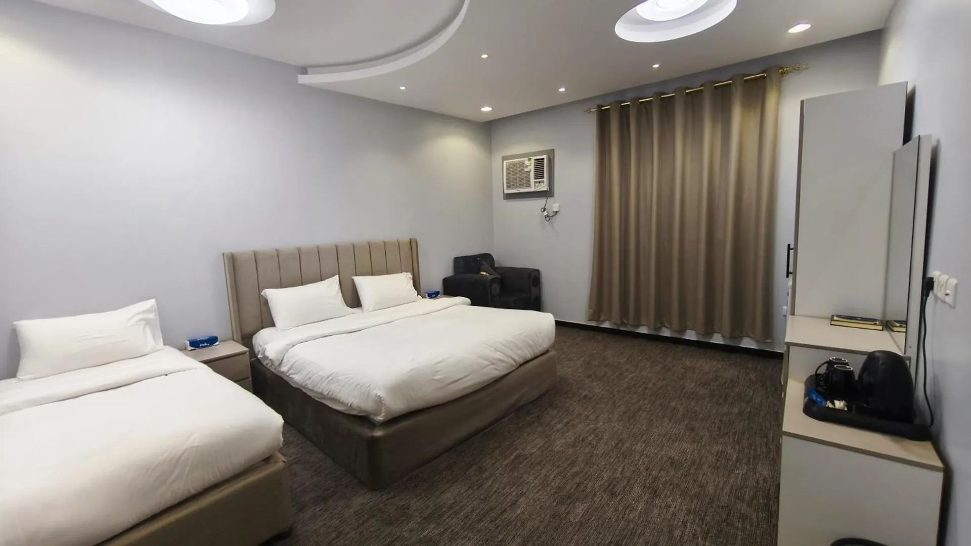 Отель Al Rayhan Suites Медина