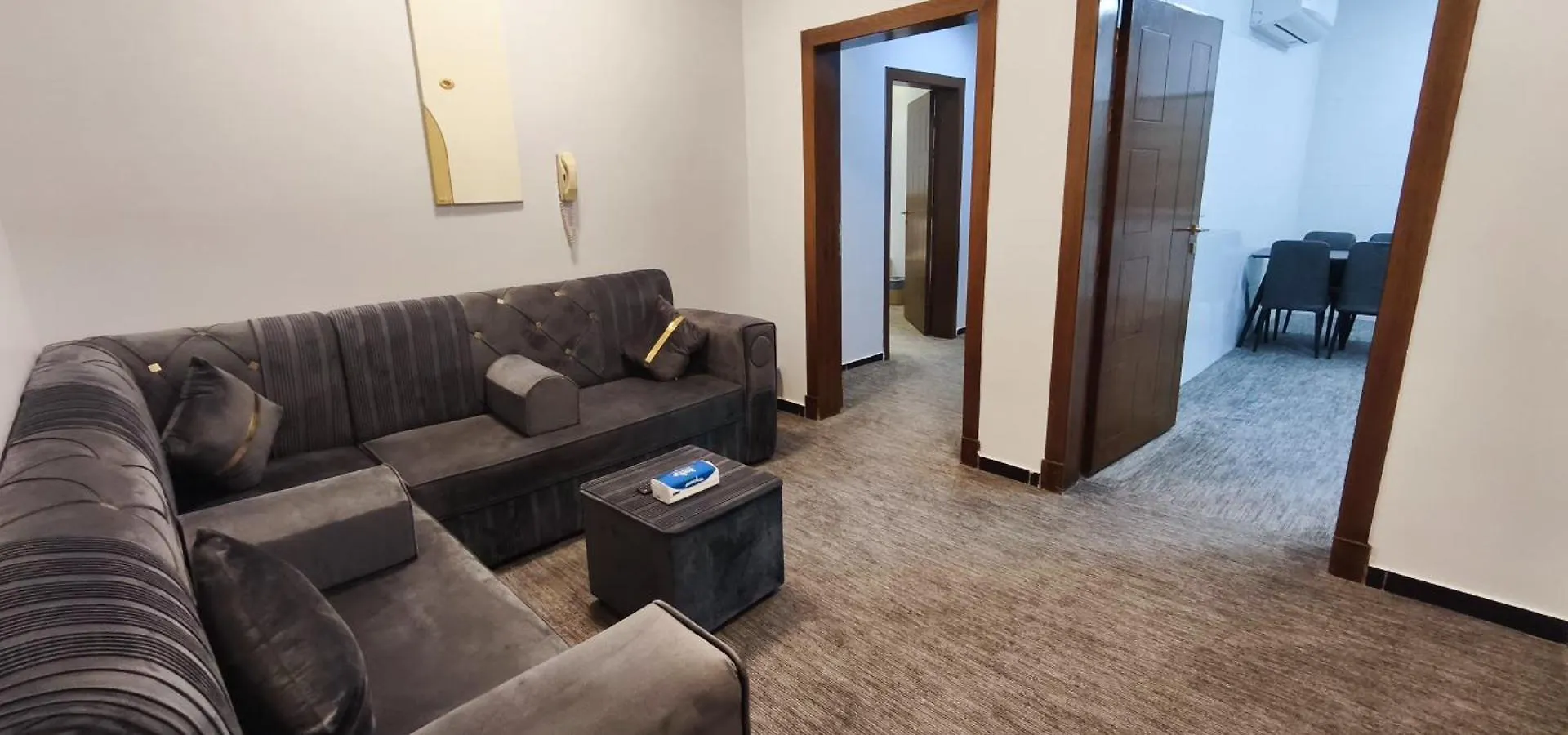 Al Rayhan Suites Медина Отель