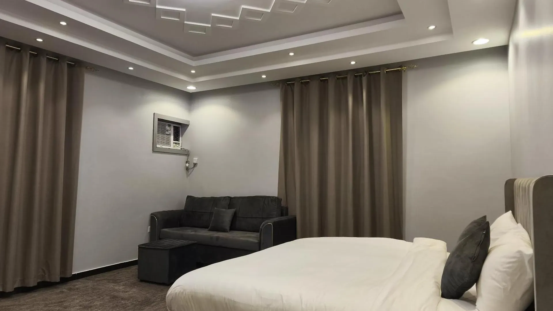 Al Rayhan Suites Медина Отель