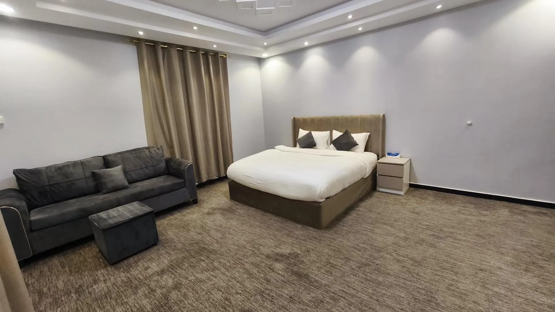Отель Al Rayhan Suites Медина Саудовская Аравия
